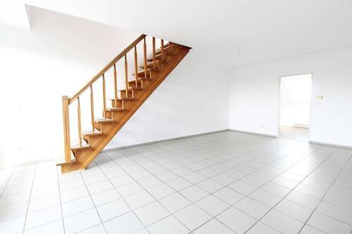 Wohn- und Esszimmer - 4 Zimmer Einfamilienhaus in Mönchengladbach