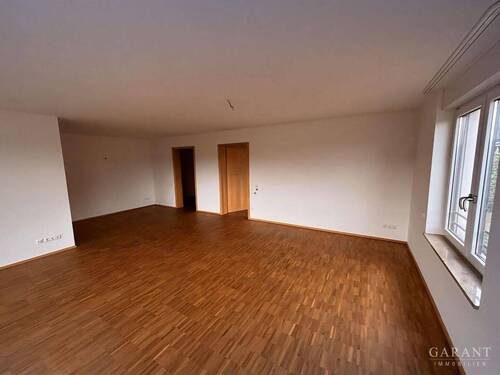 Wohn-:Essbereich 1 - 