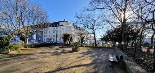 eigener Spielplatz - 