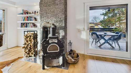 Feuerstelle Wohnzimmer - Einfamilienhaus mit 236,90 m&sup2; in Buch zum Kaufen