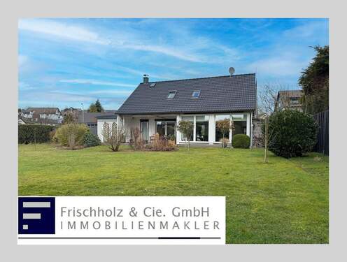 Titelbild - Exklusives Einfamilien-Haus in bevorzugter Wohnlage von Kierspe!