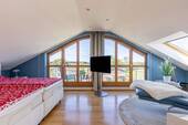 Master-Bedroom - 