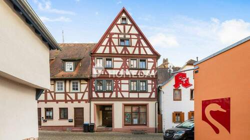 Außenansicht 1 - Teilvermietetes MFH mit 3 Wohneinheiten in begehrter Lage von Klingenberg