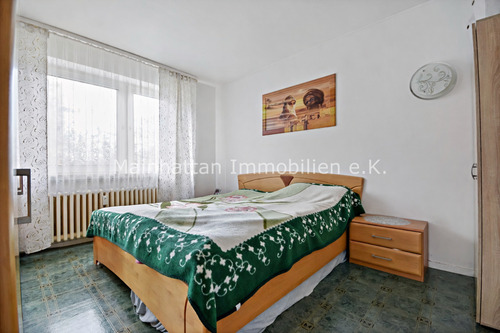 Eltern - 4 Zimmer Etagenwohnung zum Kaufen in Frankfurt am Main