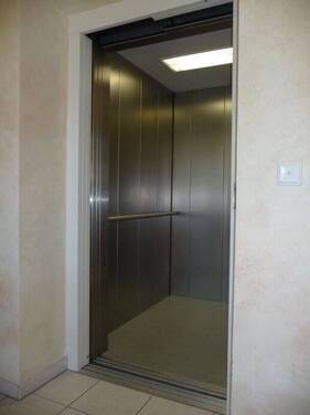 Fahrstuhl - 