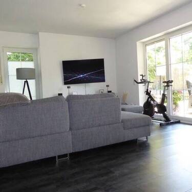 Wohnzimmer - 4 Zimmer Etagenwohnung zur Miete in Arnsberg