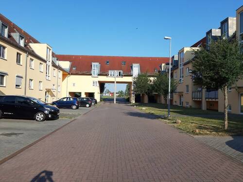 Hausansicht - 3 Zimmer Etagenwohnung in Burg