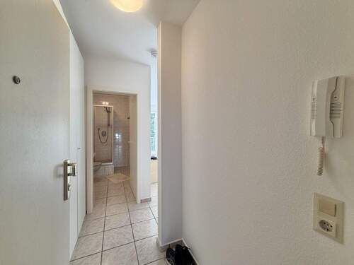 Flur - Etagenwohnung mit 35,60 m&sup2; in Offenbach zum Kaufen