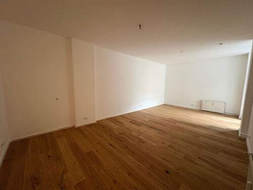 Wohnküche - 4 Zimmer Etagenwohnung zum Kaufen in Berlin