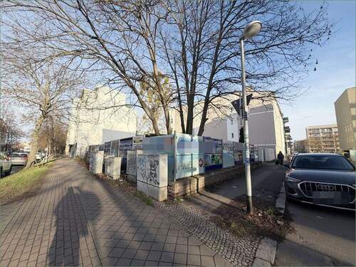 Ansicht Straßenseite - Grundstück in Magdeburg