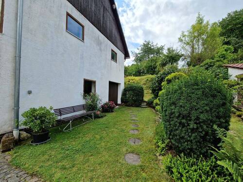 Zugang Garage - 