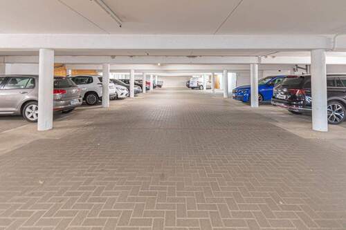 Tiefgaragenstellplätze - 