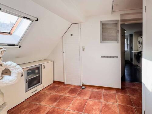 Flur zum WC und Bad - 