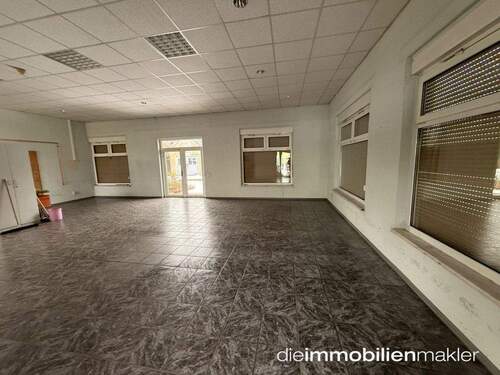 Räume im Nebengebäude - 