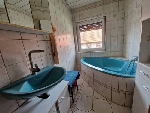 1. OG Badezimmer - 