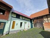 Nebengebäude u. Scheueneingang - 