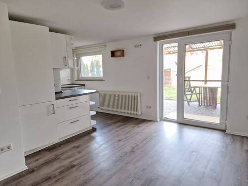 Wohnzimmer - 1,5 Zimmer Wohnung mit Terrasse und Garten in Bad Salzuflen, Wüsten