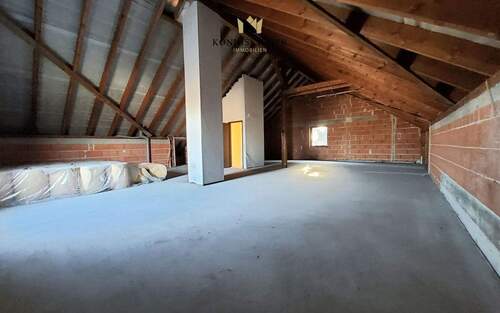 Bühne/Ausbaupotenzial - 