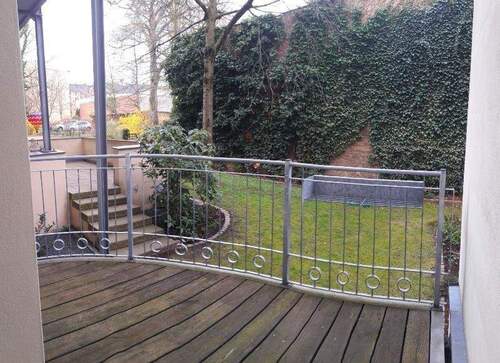Balkon mit Gartenblick - 2 Zimmer Etagenwohnung in Görlitz