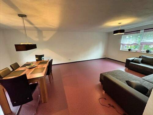 Wohn-Esszimmer 1. OG - 