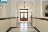 herrschaftlicher Hauseingang - 2 Zimmer Büro zum Kaufen in Berlin