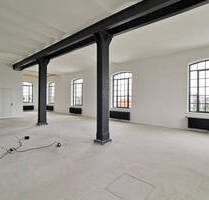 Außergewöhnliche Gewerbefläche im Industrial-Style...Erstbezug nach Denkmalschutz-Sanierung - München Allach-Untermenzing