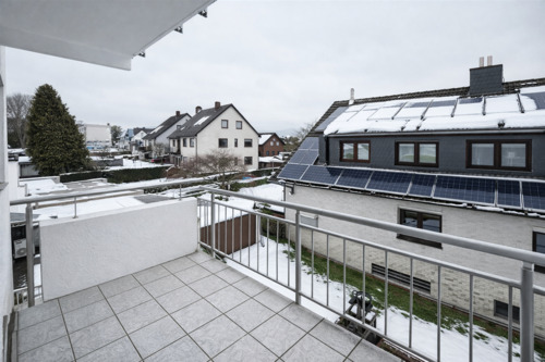 kleiner Balkon Wohnung 1.OG - 