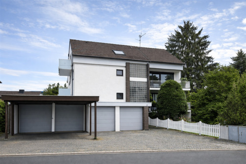 Ansicht von vorn - Attraktives Mehrfamilienhaus in hervorragendem Gesamtzustand Kassel-Niederzwehren