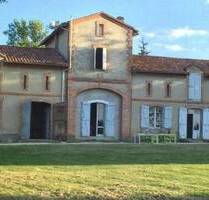 Großzügiges Landhaus in wunderschöner Umgebung - Castagnac