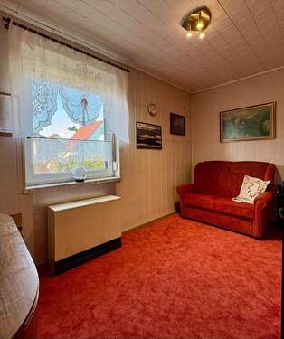 Arbeit/ Gäste/ Schlafzimmer- EG - 