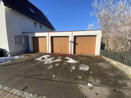 Garage - 2 Zimmer Etagenwohnung in Meßstetten