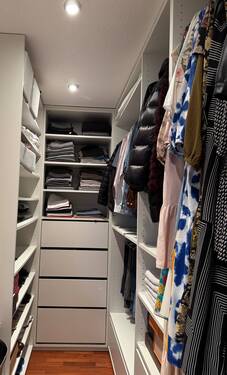 Begehbarer Kleiderschrank - 