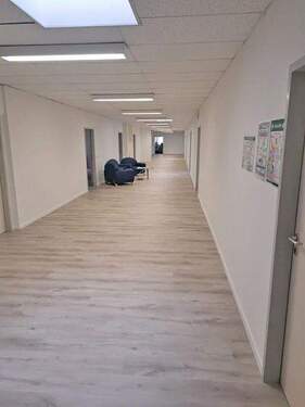 Flur - Büro in Augsburg zur Miete