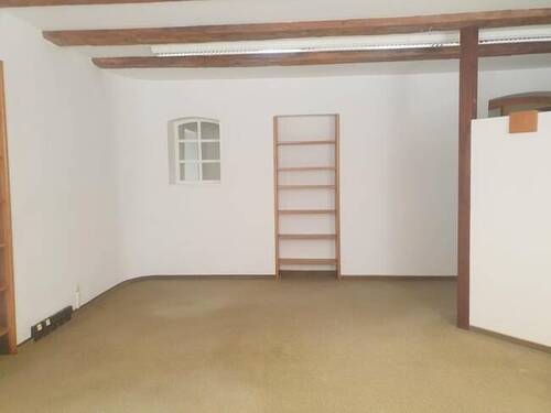 mit ca. 2,73 m Raumhöhe - Büro in Burglengenfeld zur Miete