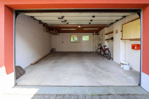 Garage - 