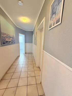 Flurbereich 1.jpeg - 