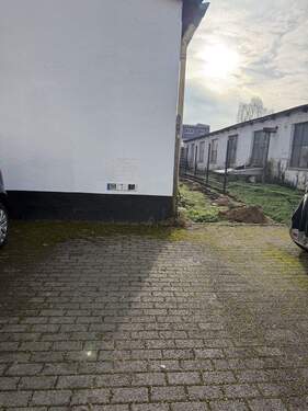 KFZ Stellplattz.jpeg - 