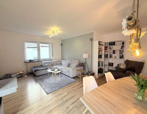 Wphnzimmer 3.jpeg - Etagenwohnung mit 91,00 m&sup2; in Darmstadt zum Kaufen