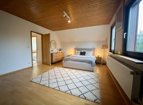 Schlafzimmer virtuell möbliert - 4 Zimmer Einfamilienhaus in Osnabrück / Lüstringen