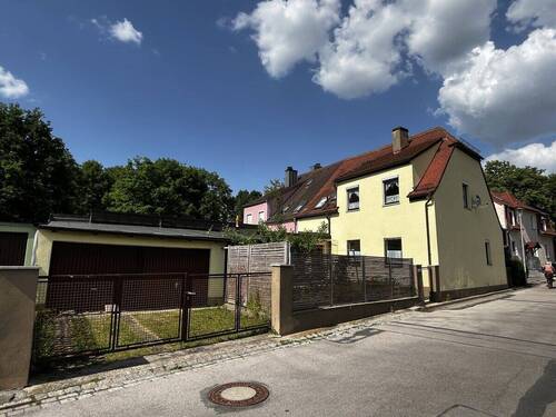 Bild 2 - 6 Zimmer Doppelhaushälfte zum Kaufen in Ansbach