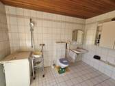 Badezimmer (EG) - 