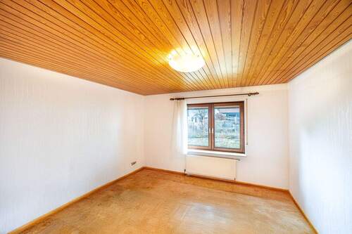 Schlafzimmer EG - Einfamilienhaus mit 167,10 m&sup2; in Sachsenheim zum Kaufen