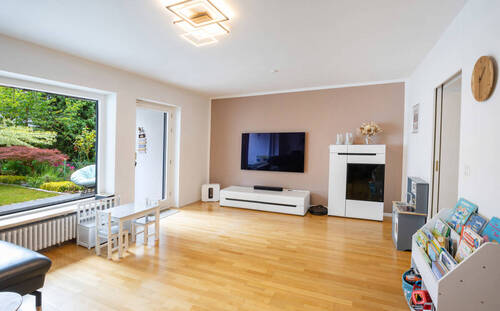 Wohnzimmer - Reihenmittelhaus mit 130,00 m&sup2; in Haar zum Kaufen
