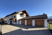 Bild 1 - Großweil - Gepflegtes Mehrfamilienhaus in ruhiger Zentrumslage