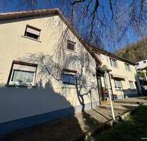 Charmante Doppelhaushälfte in ruhiger Lage mit großem Garten und Terrasse - Geislingen an der Steige