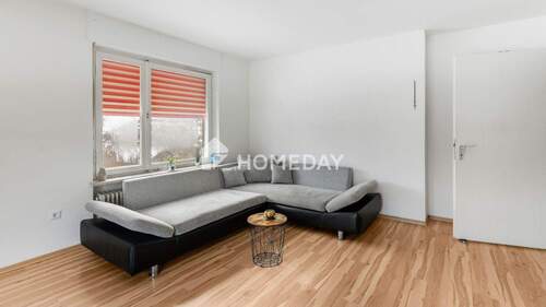 1. OG Wohnzimmer 1 - 