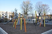 Spielplatz - 2 Zimmer Etagenwohnung zur Miete in Bad Schwartau