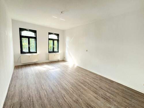 Schlafzimmer - 3 Zimmer Etagenwohnung zur Miete in Chemnitz