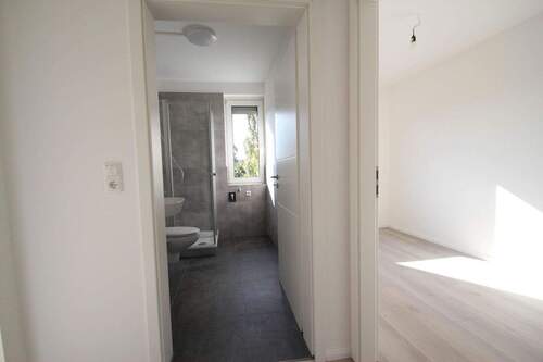 Bad / Schlafzimmer 3 - 