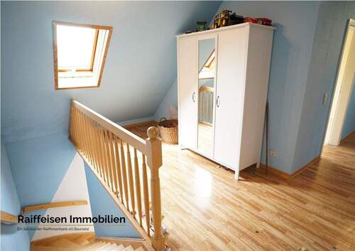 Raiffeisenstraße 20 - 